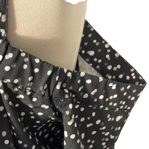 BEBE Black Grey White Polka Dot Long Sleeve Off the Shoulder Strap Blouse Sz XL - Picture 10 of 12